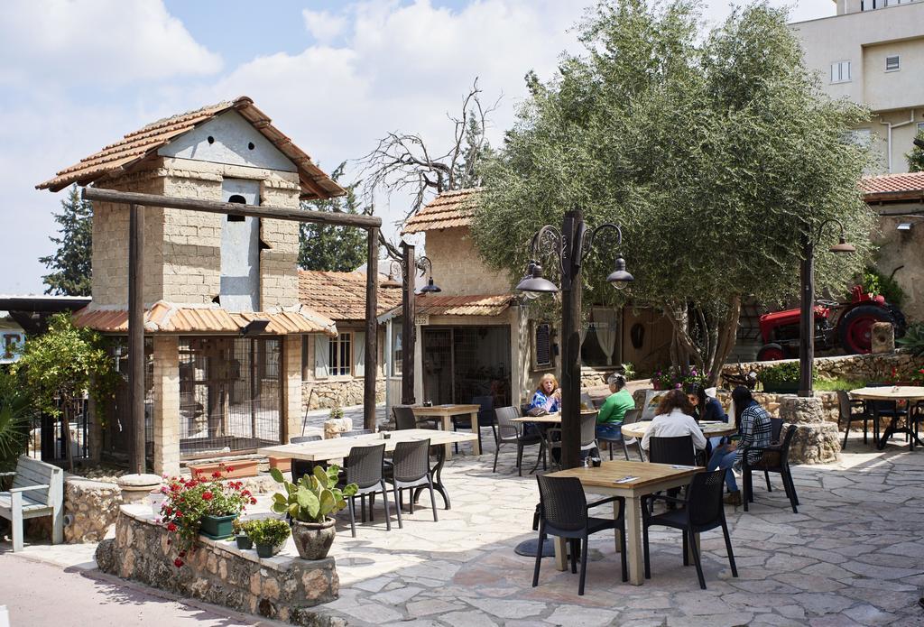 Like Home Gedera Εξωτερικό φωτογραφία