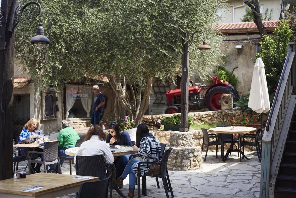 Like Home Gedera Εξωτερικό φωτογραφία